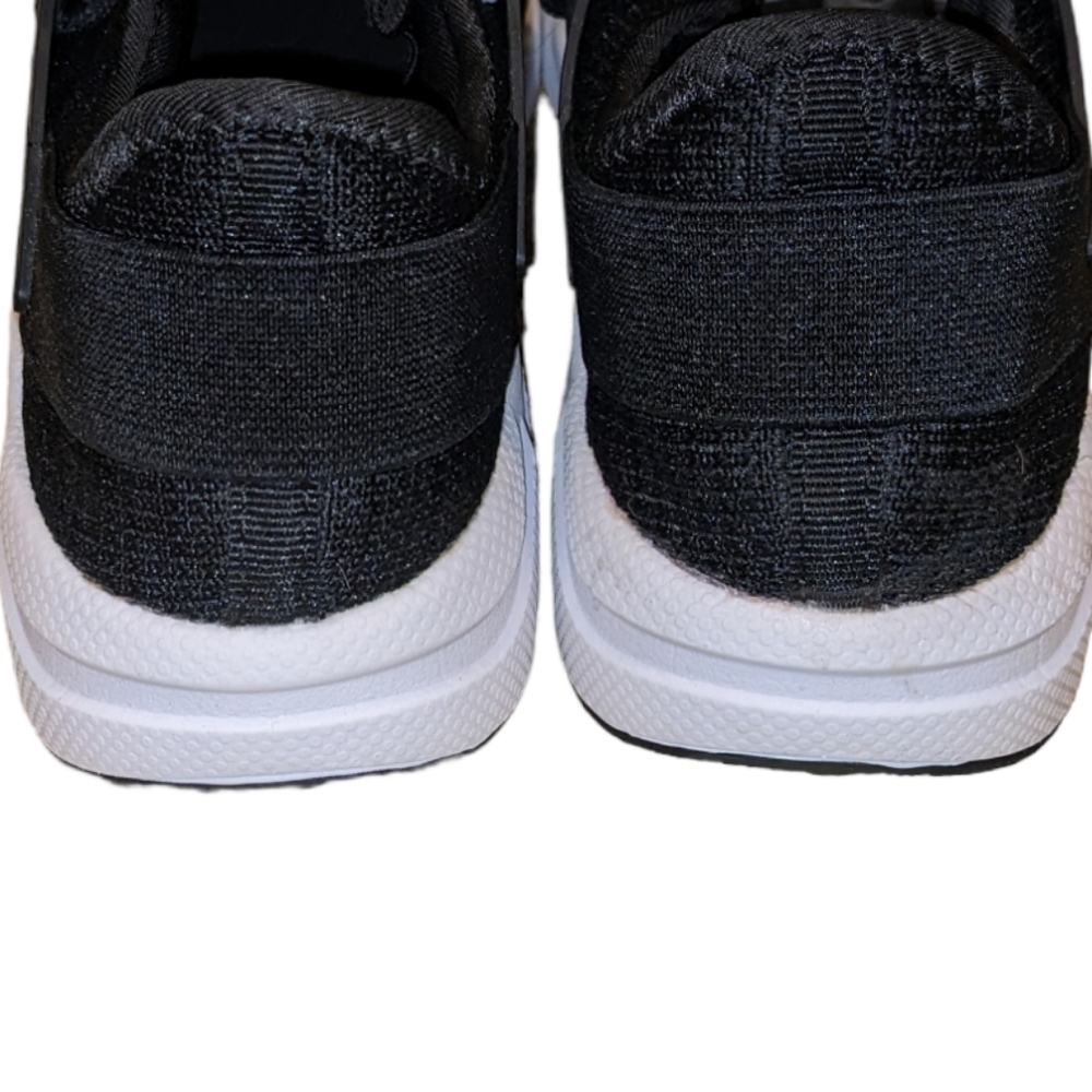 Women's Black & White Avia Memory Foam Athletic Lightweight Sneakers Shoes NWT - Picture 8 of 11